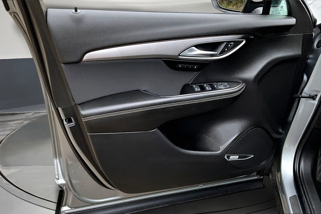 Used 2024 Buick Envision Sport Touring image 19