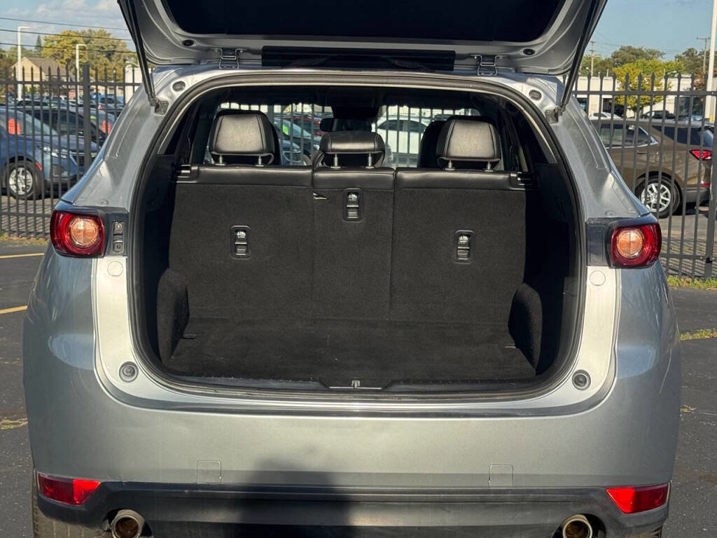 Used 2021 MAZDA CX-5 Touring image 26