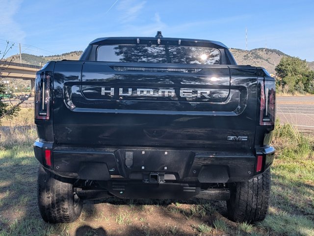 New 2026 GMC Hummer EV 4x4 Crew Cab image 8
