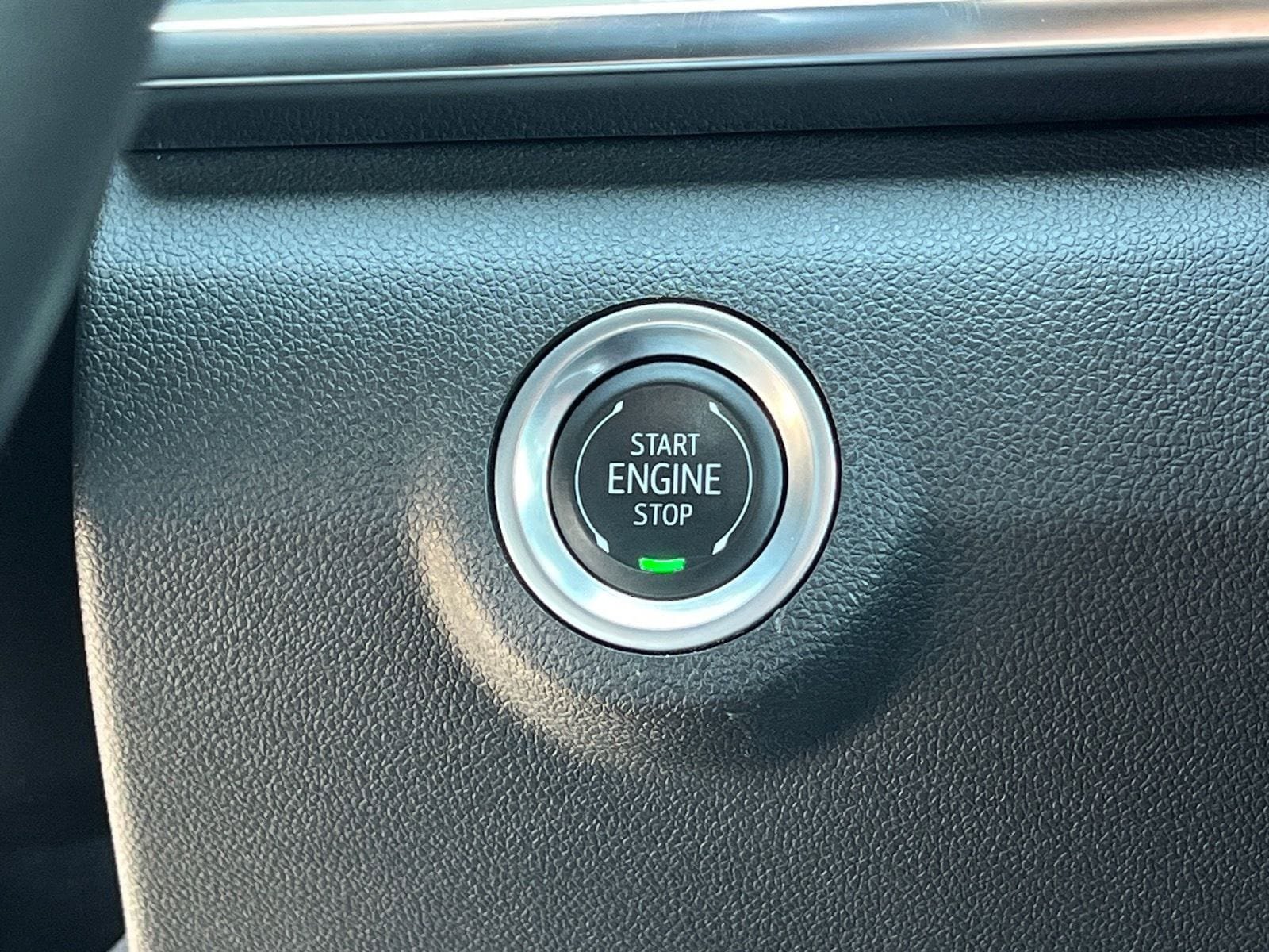 Used 2025 GMC Terrain Elevation FWD image 22
