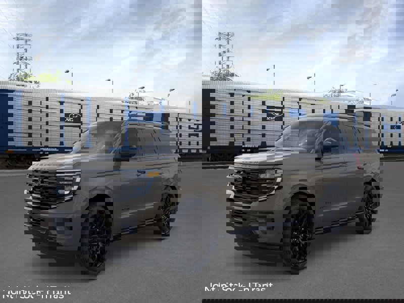 New 2026 Ford Expedition Platinum AWD/4WD image 1