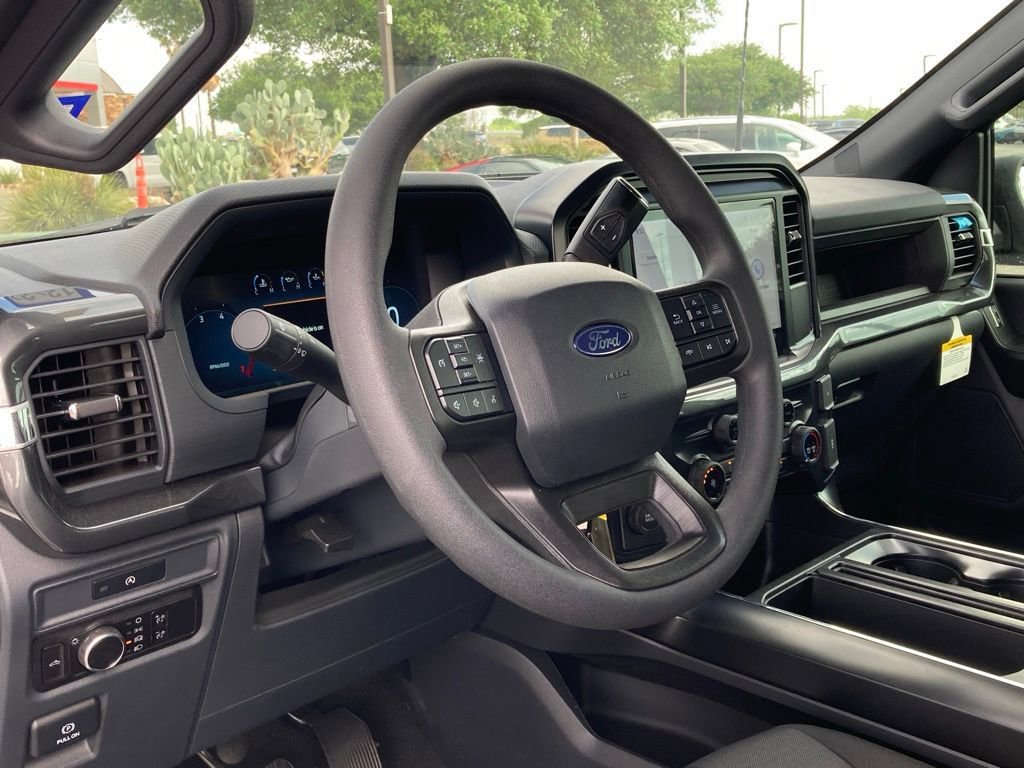 Used 2025 Ford F150 STX image 7