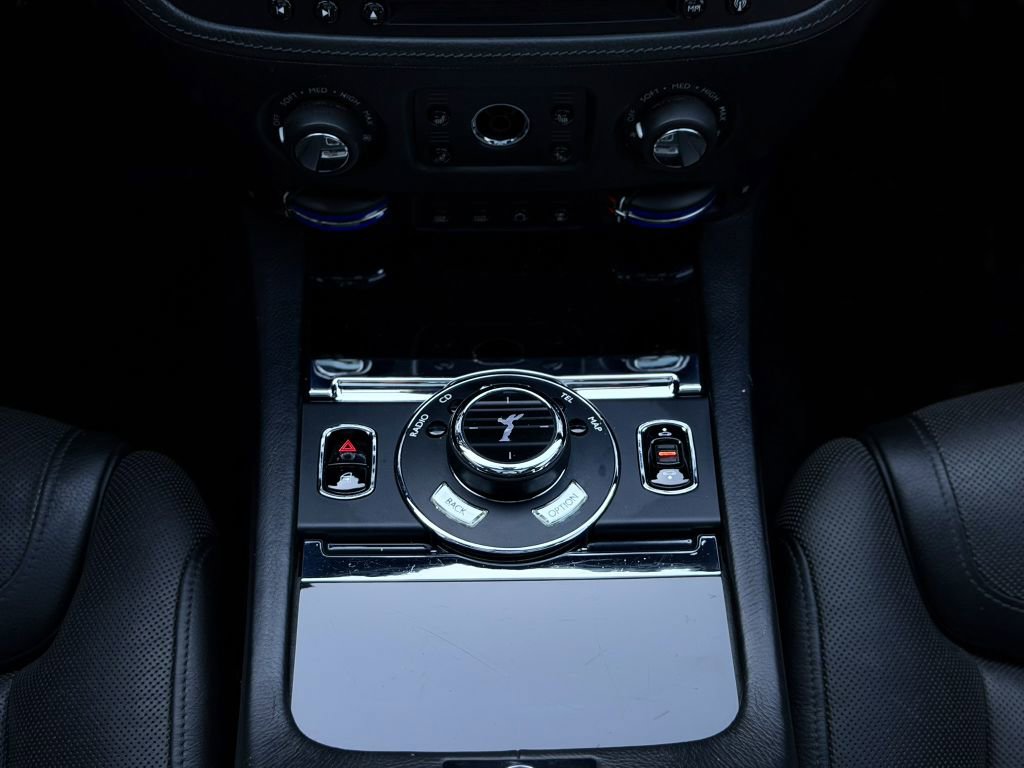 Used 2017 Rolls-Royce Ghost image 34