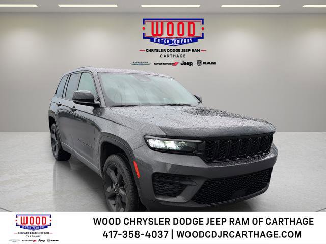 Used 2024 Jeep Grand Cherokee Altitude AWD/4WD image 1