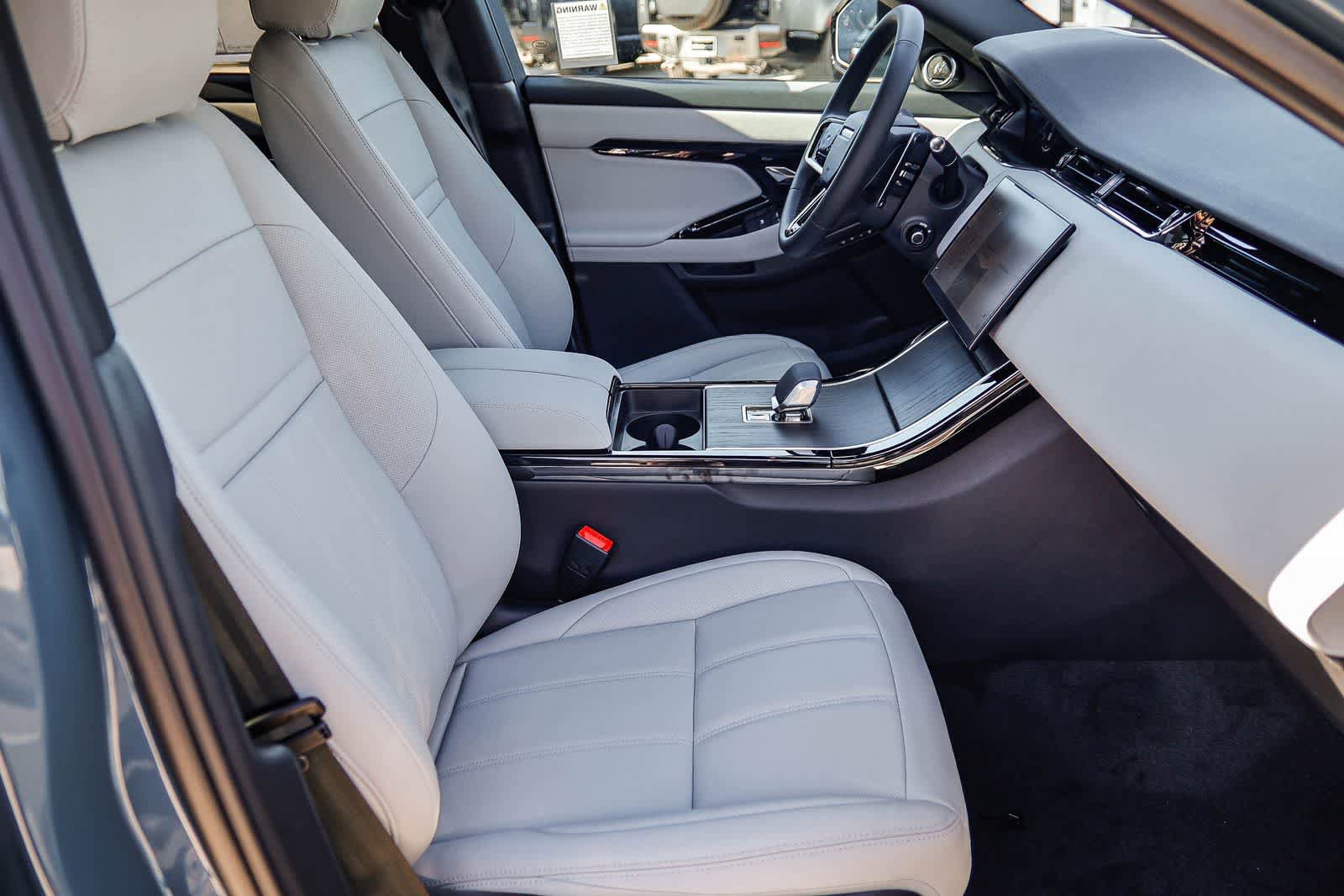 New 2026 Land Rover Range Rover Evoque S image 17