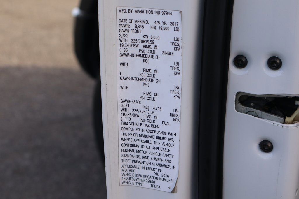 Used 2017 Ford F550 2WD Regular Cab Super Duty image 56