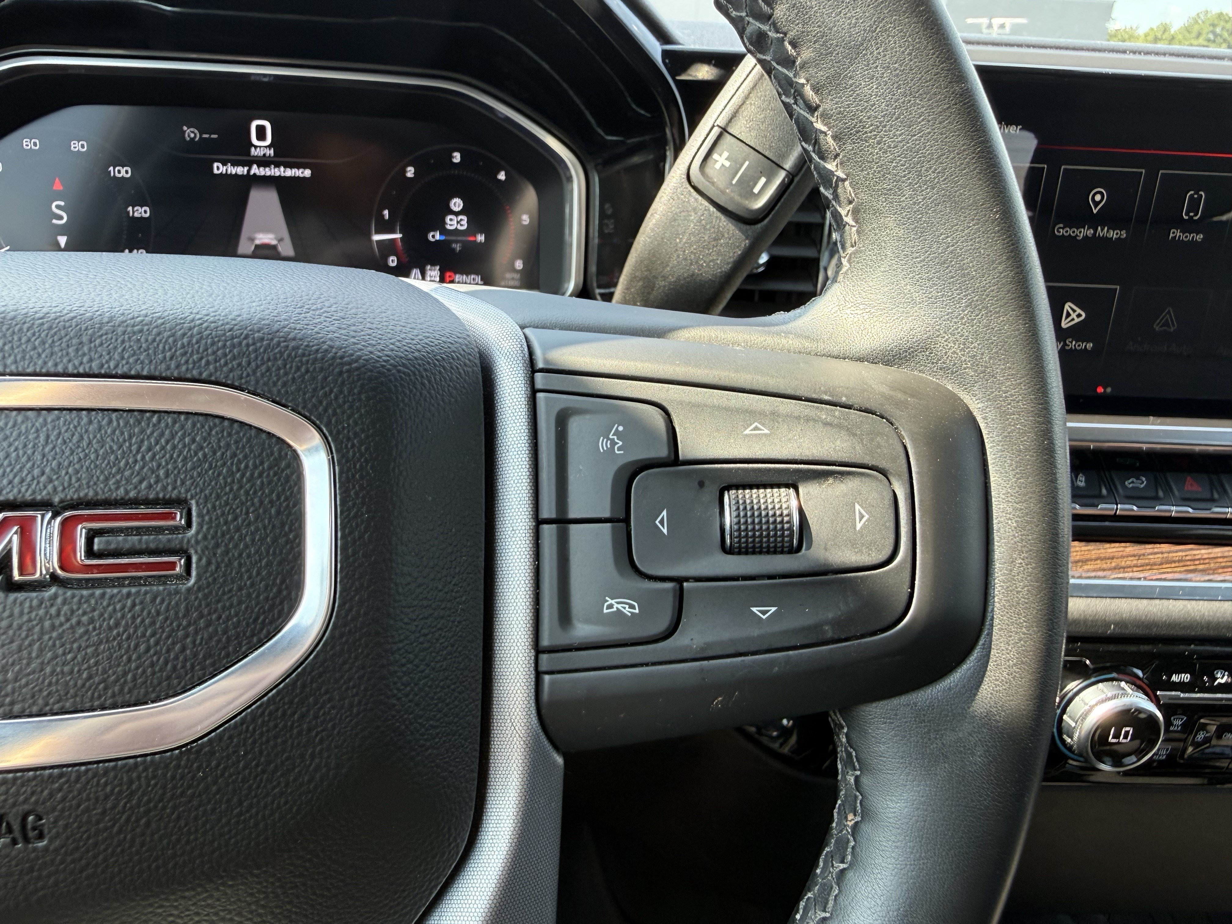 Used 2024 GMC Sierra 2500 SLE w/ SLE Value Package; AWD/4WD image 18