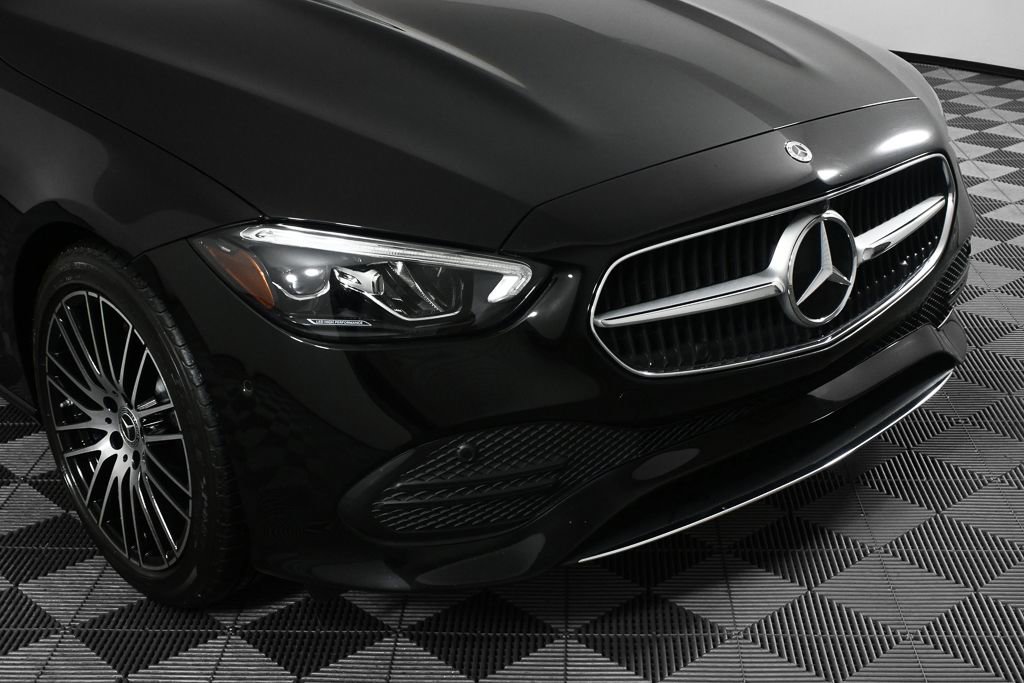 Certified 2022 Mercedes-Benz C 300 Sedan w/ Exclusive Trim Package image 34