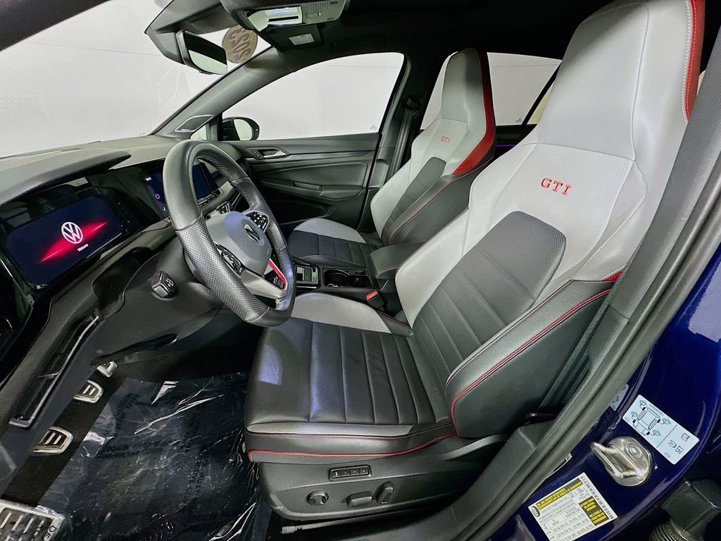 Used 2023 Volkswagen GTI SE w/ SE Leather Package image 28