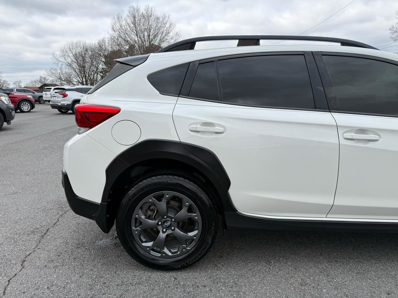 Used 2022 Subaru Crosstrek 2.5i Sport w/ Moonroof Package image 40