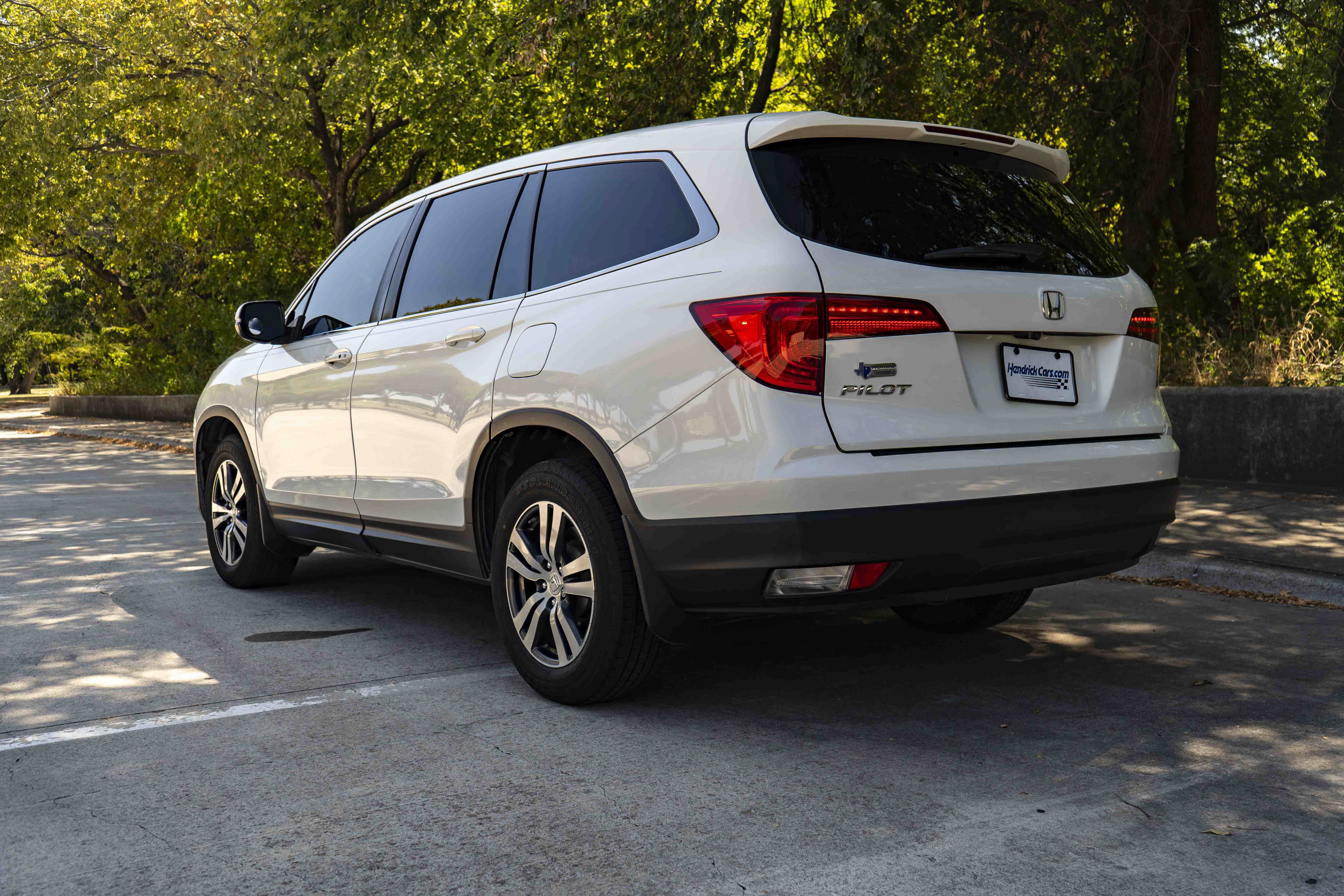 Certified 2017 Honda Pilot EX-L image 7