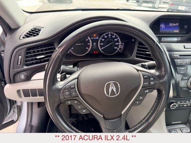 Used 2017 Acura ILX image 17