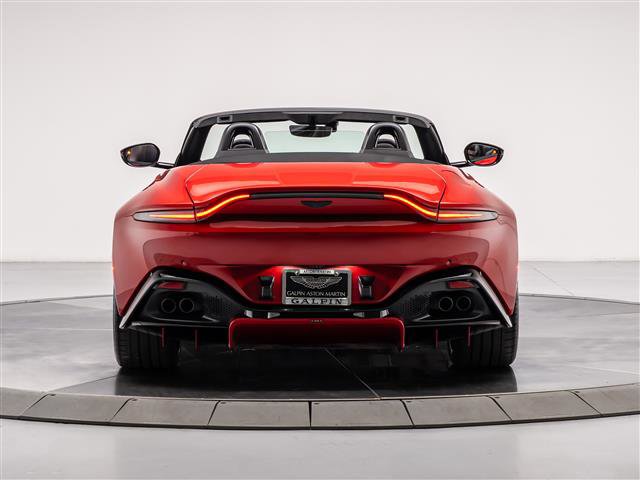 Used 2023 Aston Martin V8 Vantage Roadster image 7