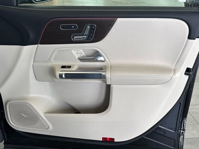 Certified 2026 Mercedes-Benz GLB 250 4MATIC image 39