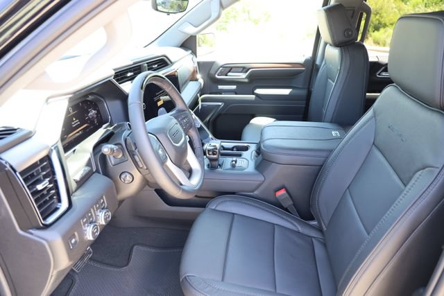 New 2026 GMC Sierra 1500 Denali w/ Technology Package AWD/4WD image 12