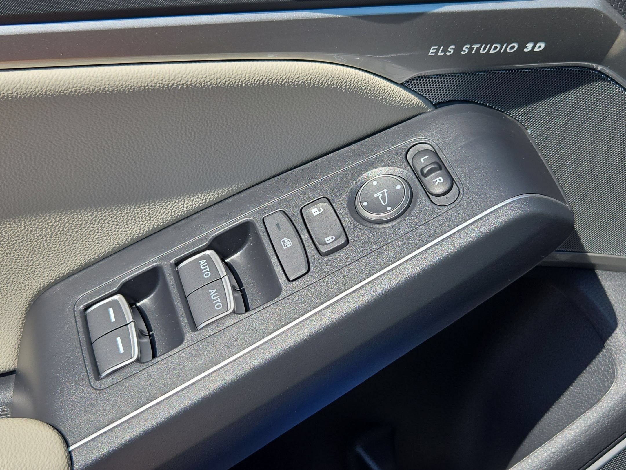 Certified 2026 Acura Integra A-Spec w/ Technology Package FWD image 11
