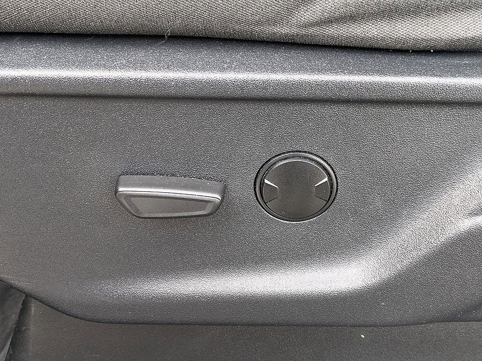 Used 2023 Ford F150 XLT image 15