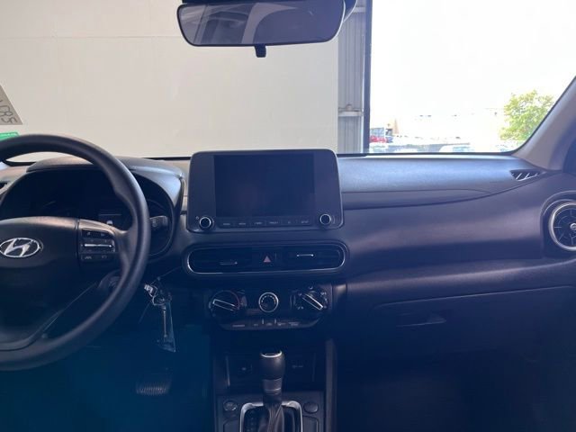 Used 2023 Hyundai Kona SE FWD image 20
