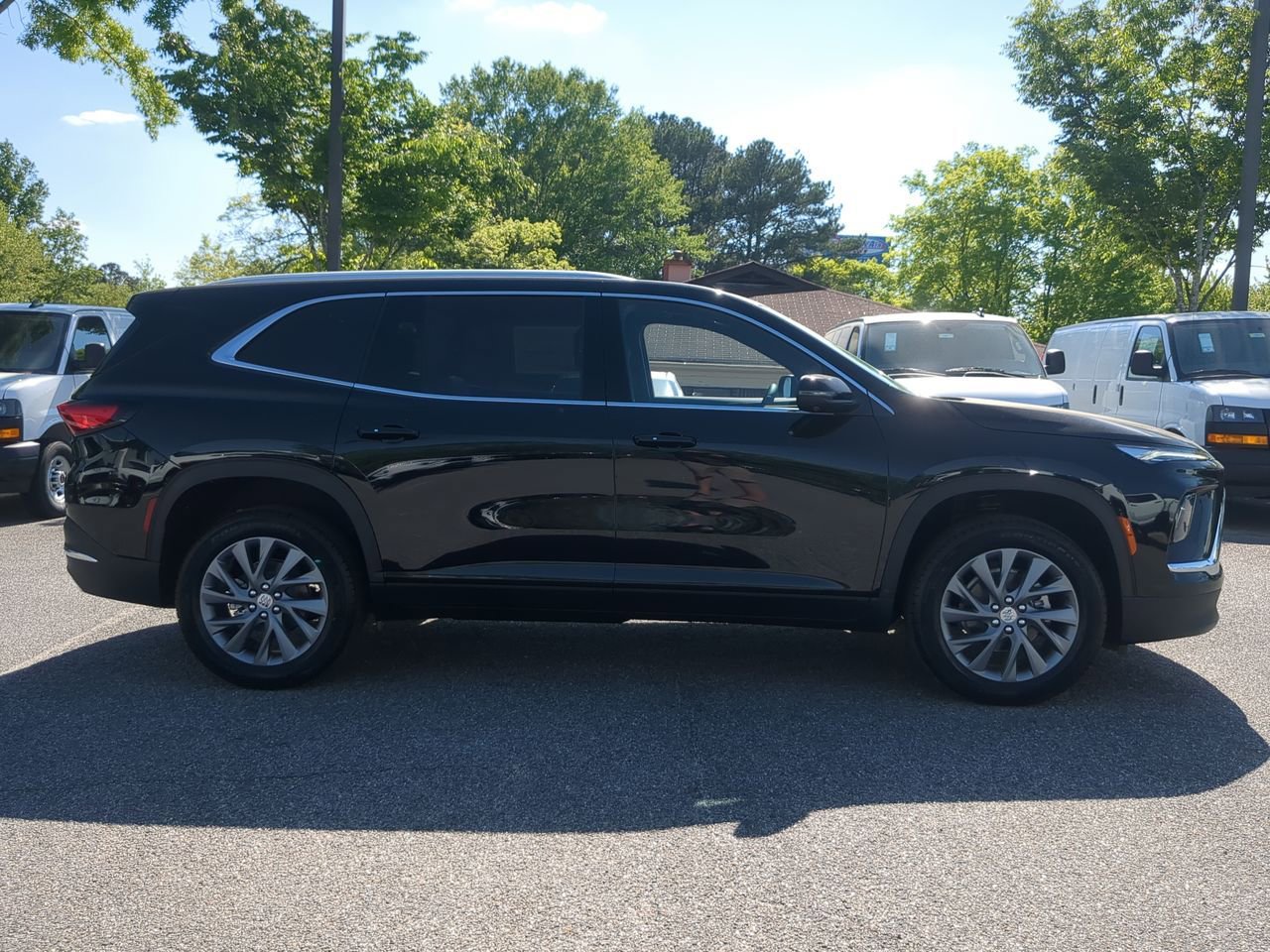 New 2026 Buick Enclave Preferred FWD image 9