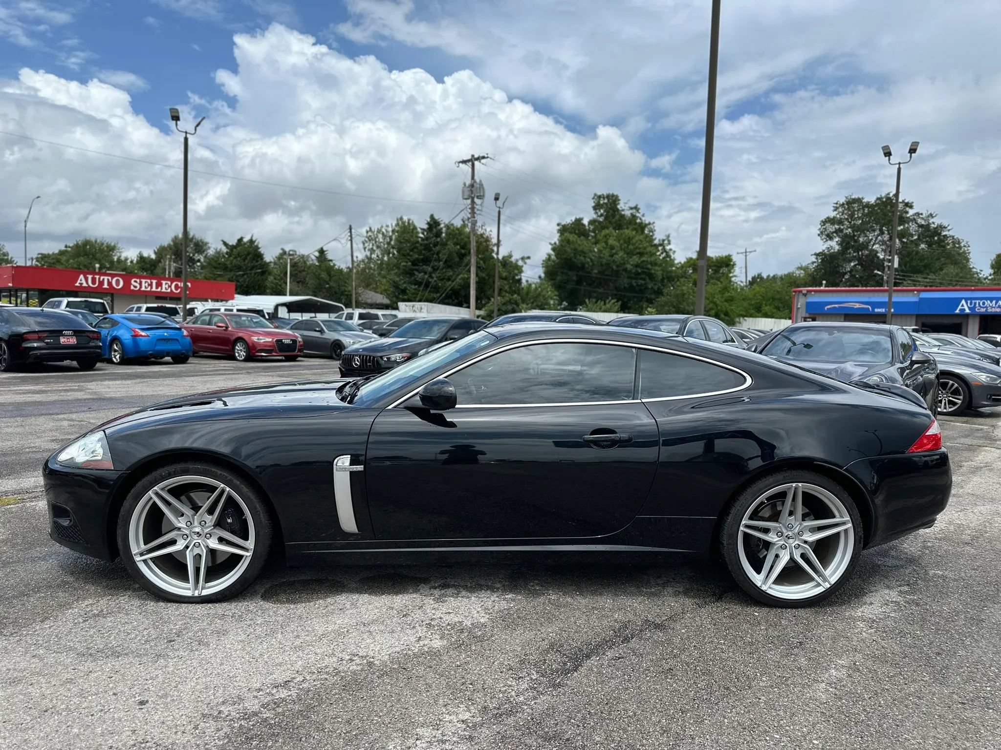 Used 2007 Jaguar XKR R RWD image 8
