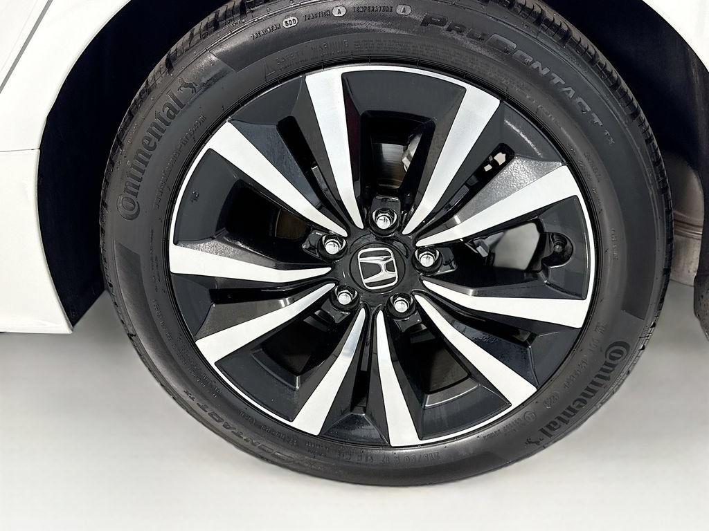Certified 2024 Honda Civic EX-L image 31