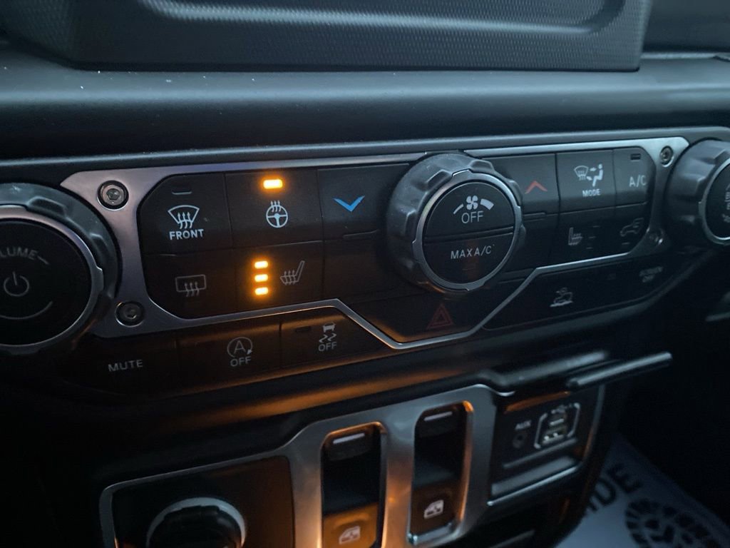 Used 2023 Jeep Wrangler Sport S image 23