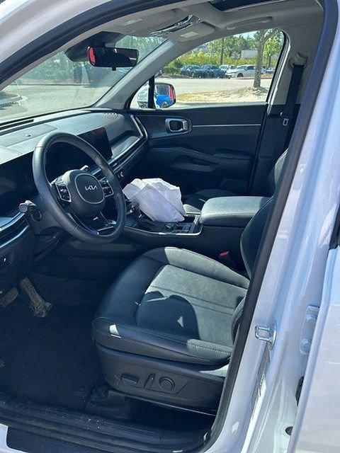Certified 2024 Kia Sorento S w/ Panoramic Sunroof Package FWD image 13