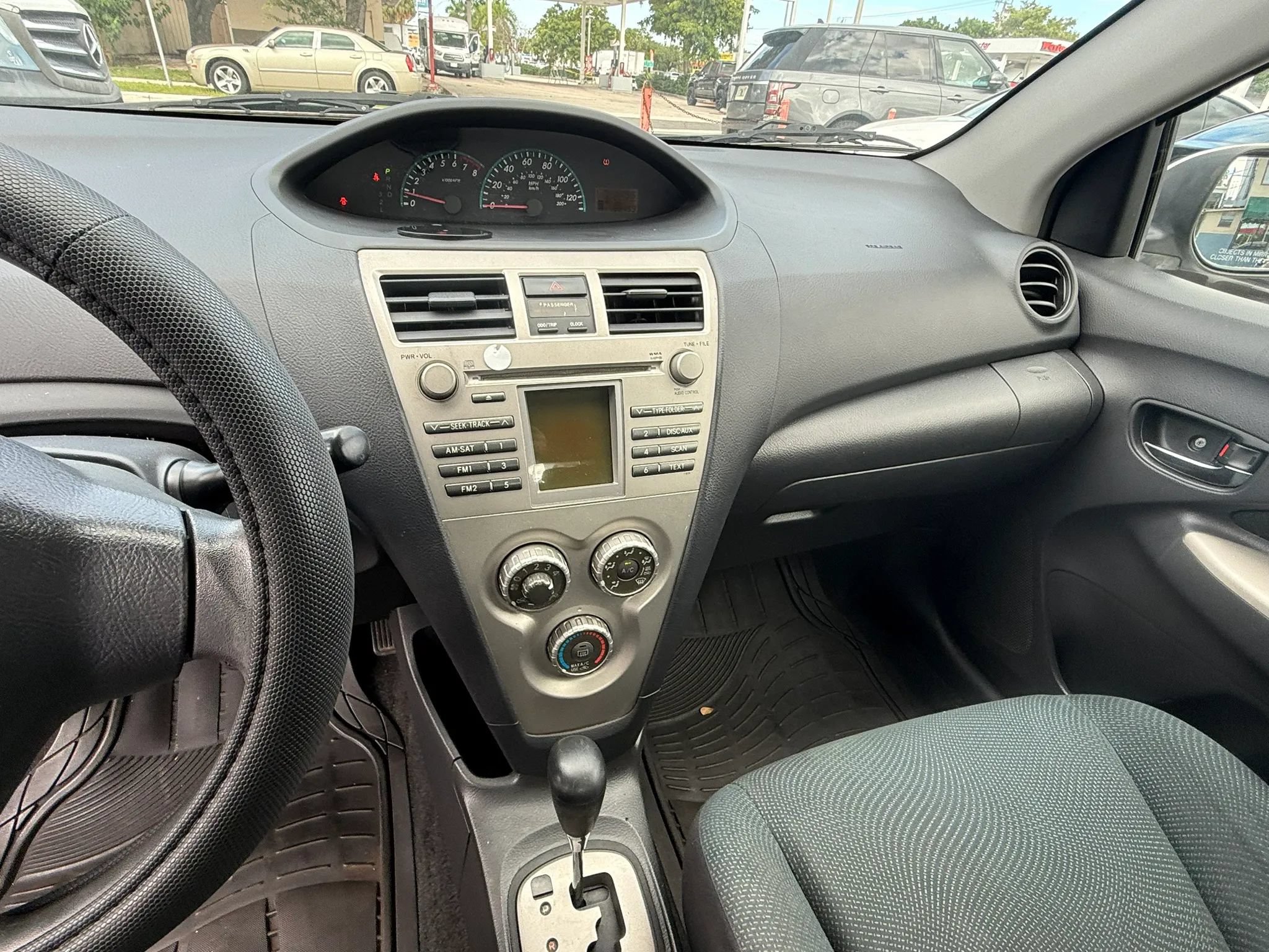 Used 2011 Toyota Yaris Sedan w/ PWR Pkg w/Steel Wheels FWD image 13