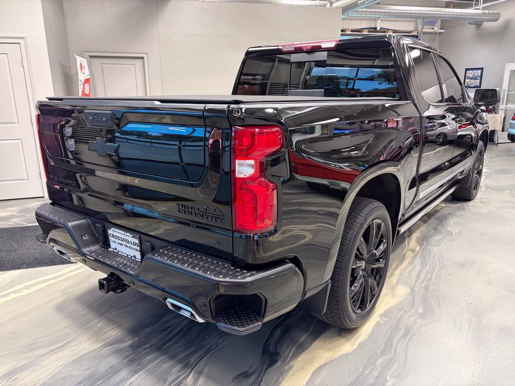 Used 2024 Chevrolet Silverado 1500 High Country AWD/4WD image 40