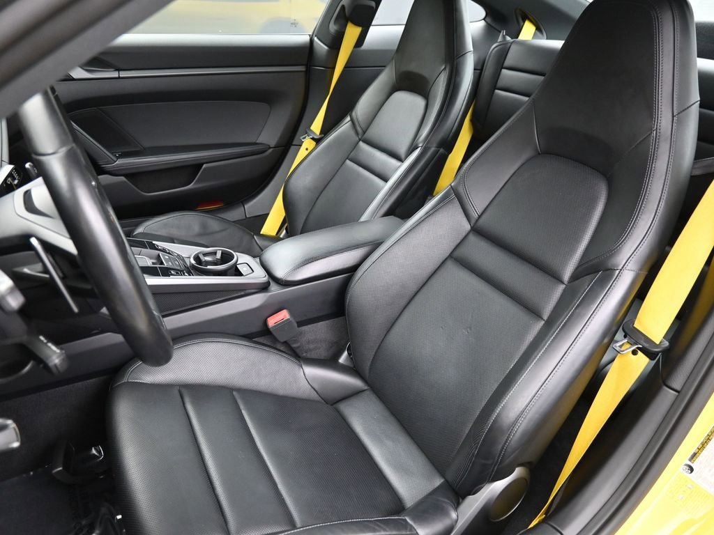 Used 2020 Porsche 911 Carrera S image 5