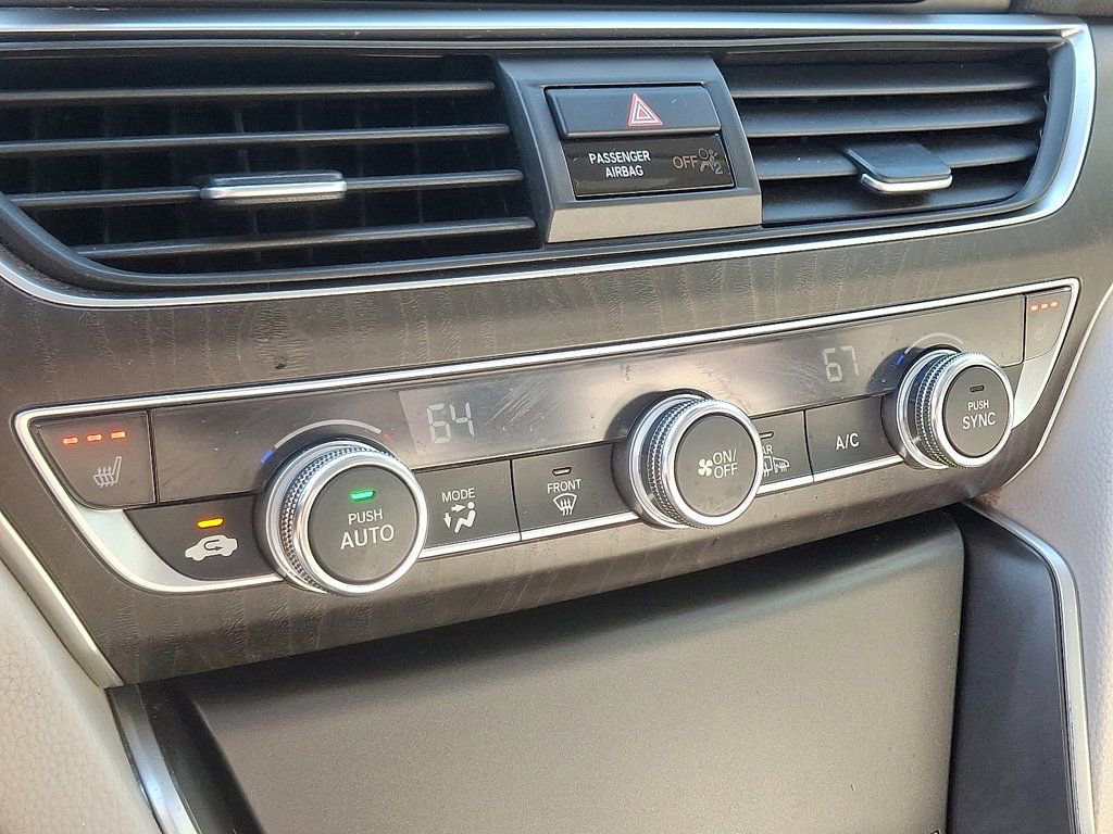 Used 2018 Honda Accord EX image 15