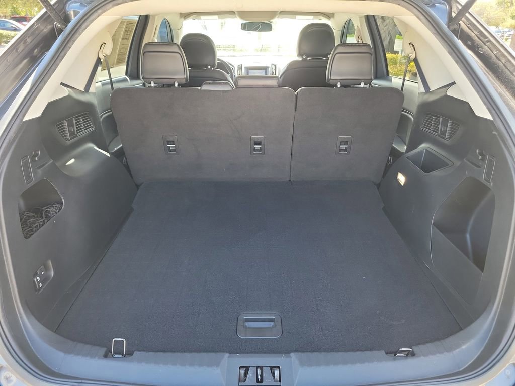 Used 2019 Ford Edge SEL w/ Equipment Group 201A image 8