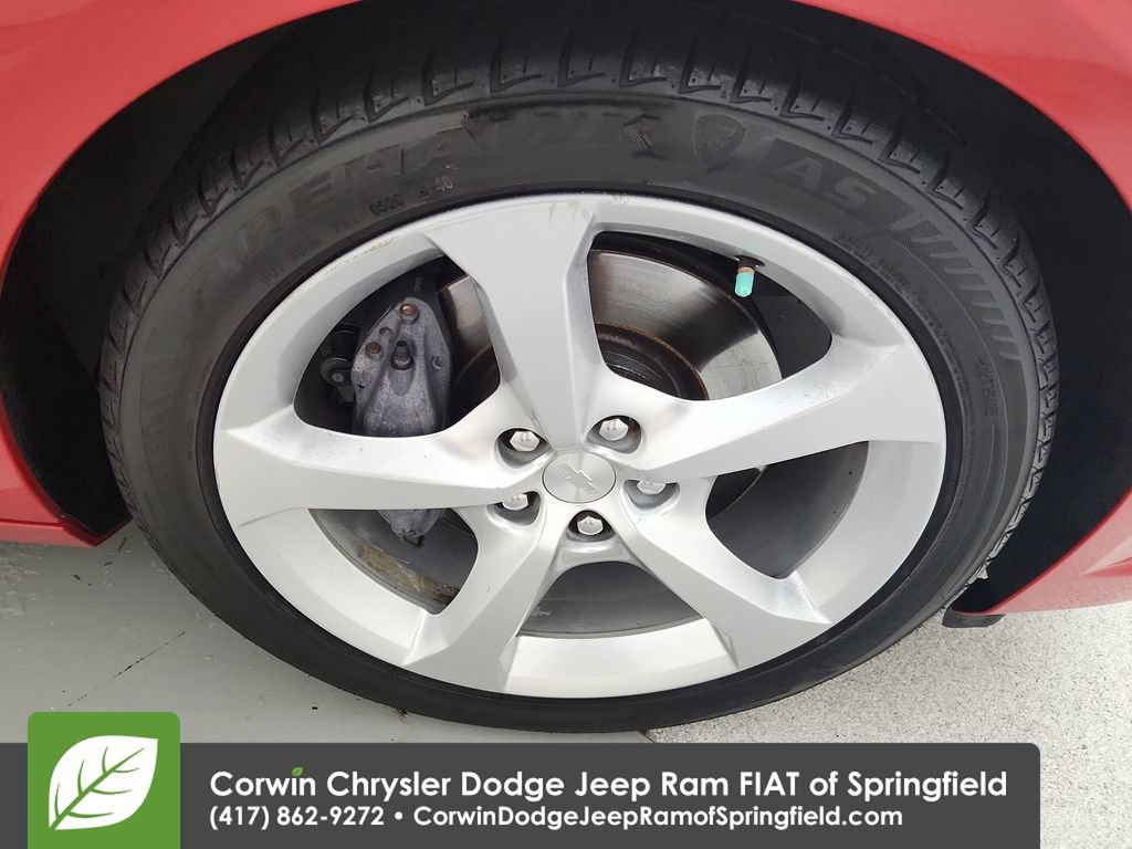 Used 2013 Chevrolet Camaro SS RWD image 32