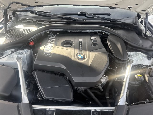 Used 2019 BMW 530i xDrive w/ Convenience Package AWD/4WD image 30