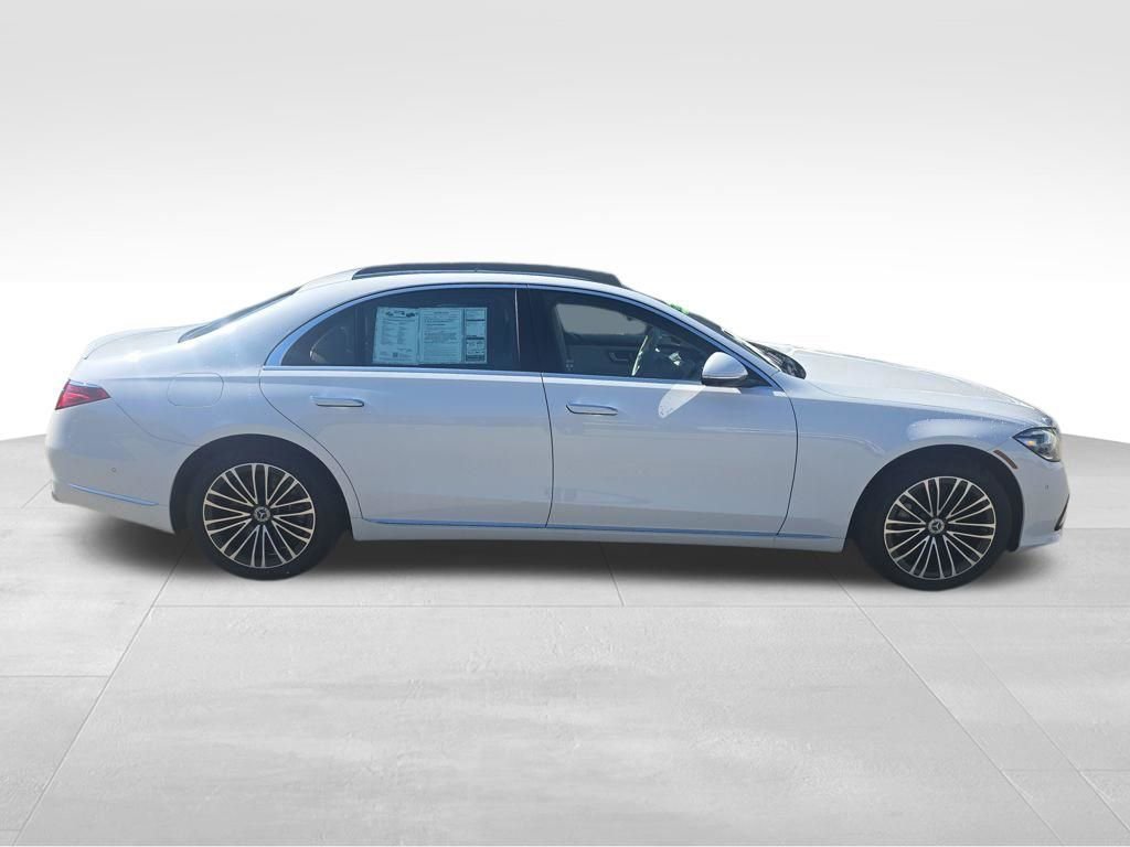Used 2025 Mercedes-Benz S 500 4MATIC image 6