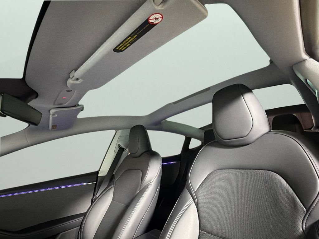 Used 2025 Tesla Model 3 Long Range RWD image 26