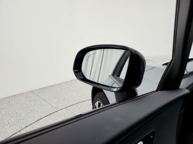 New 2026 Volvo XC60 T8 Plus w/ Protection Package Premier AWD/4WD image 23