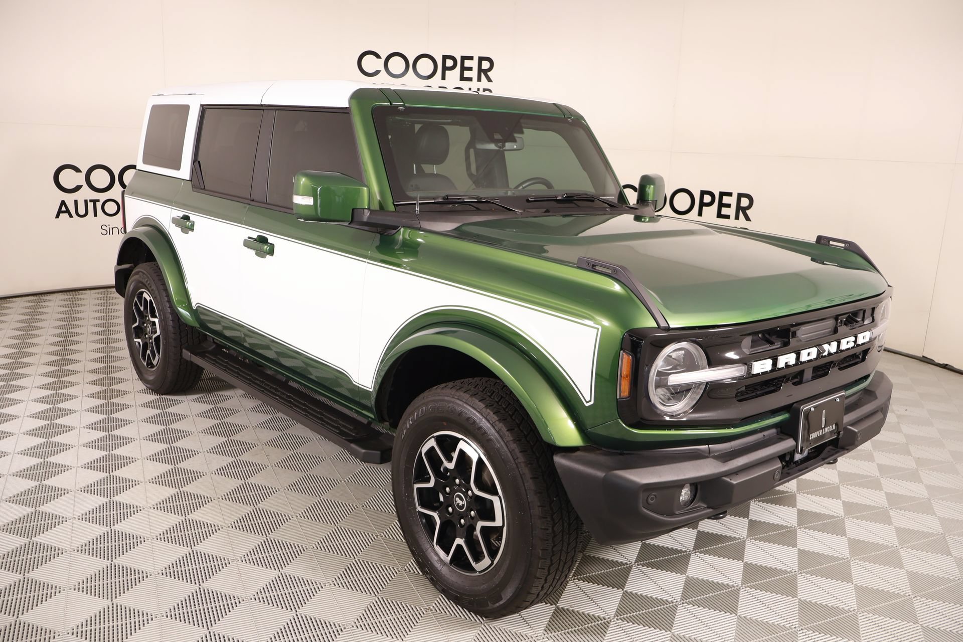 Used 2024 Ford Bronco Outer Banks