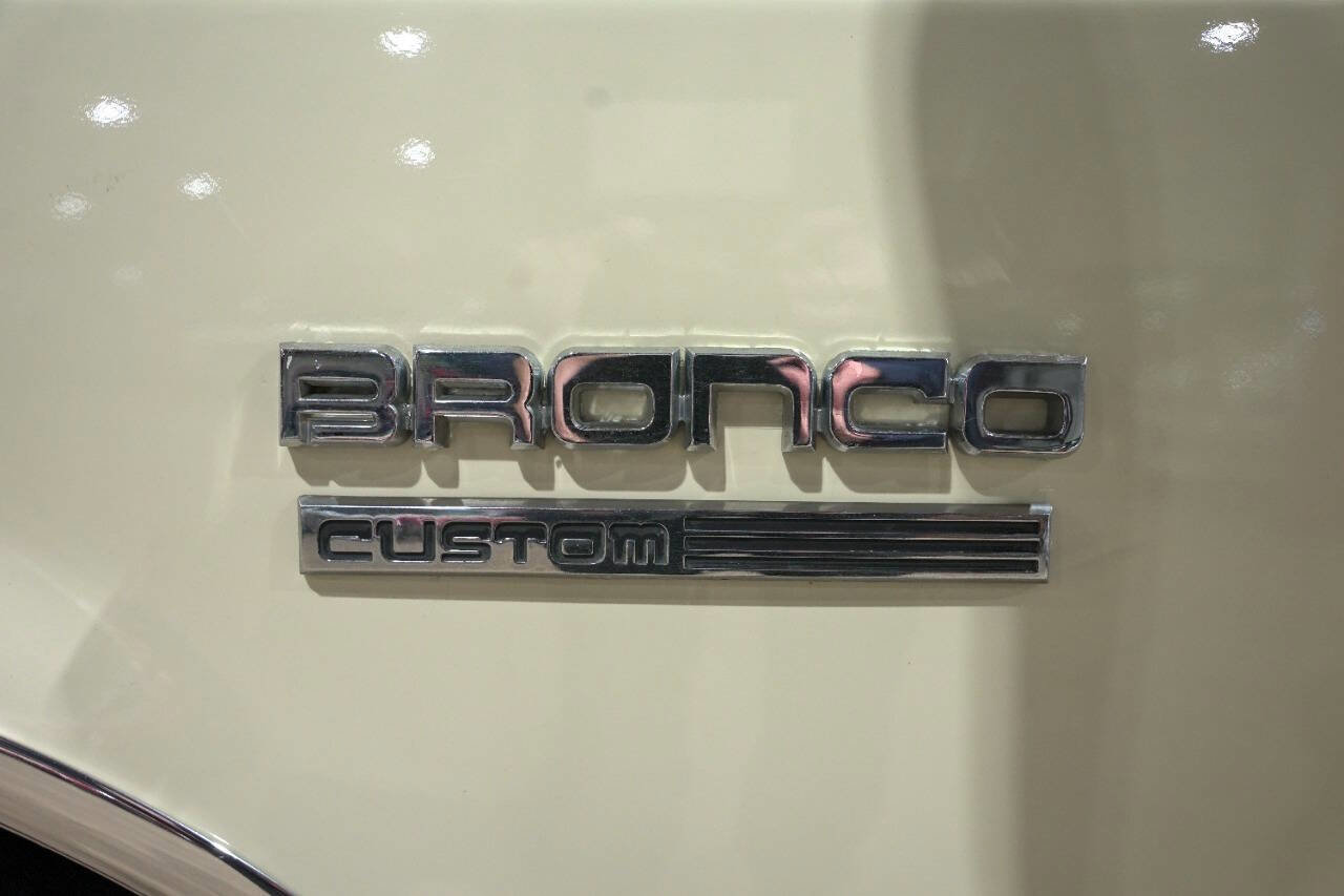 Used 1990 Ford Bronco image 36