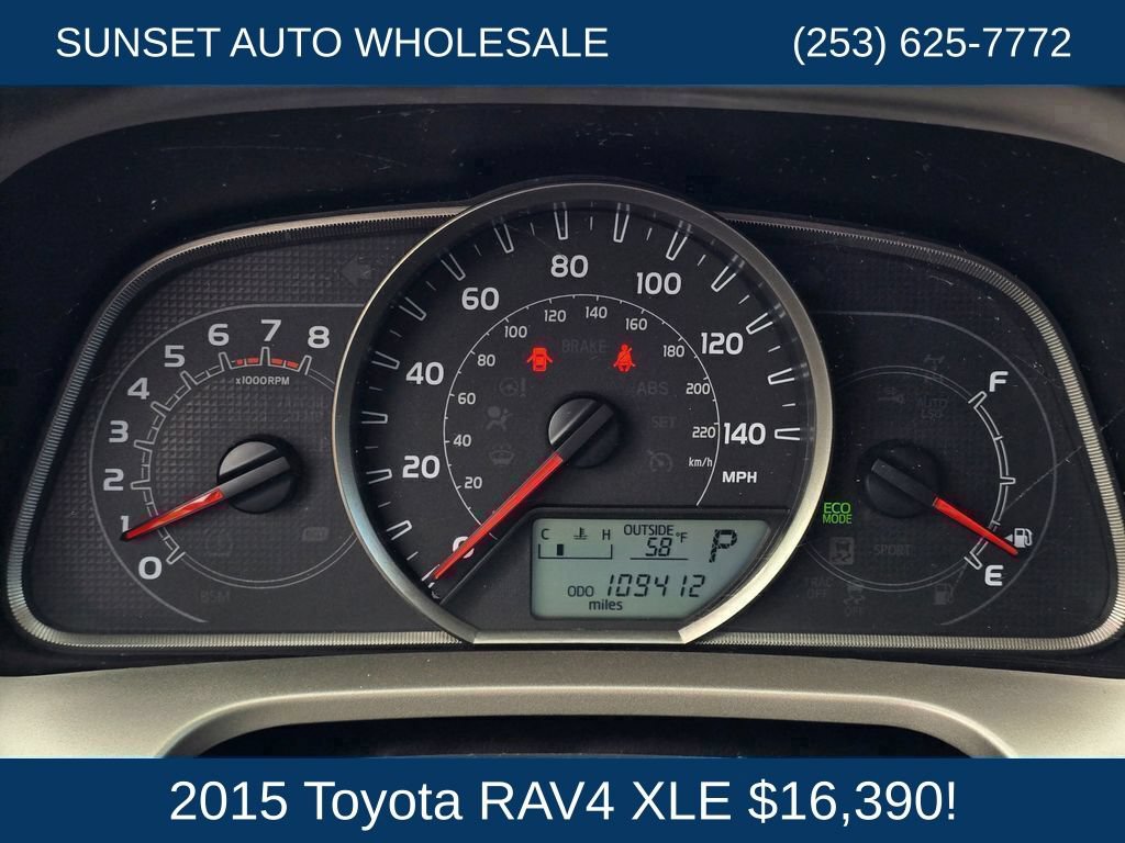 Used 2015 Toyota RAV4 XLE FWD image 28
