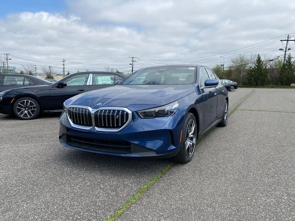 New 2026 BMW i5 eDrive40