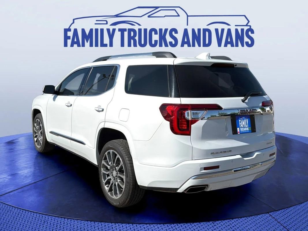 Used 2023 GMC Acadia Denali AWD/4WD image 3