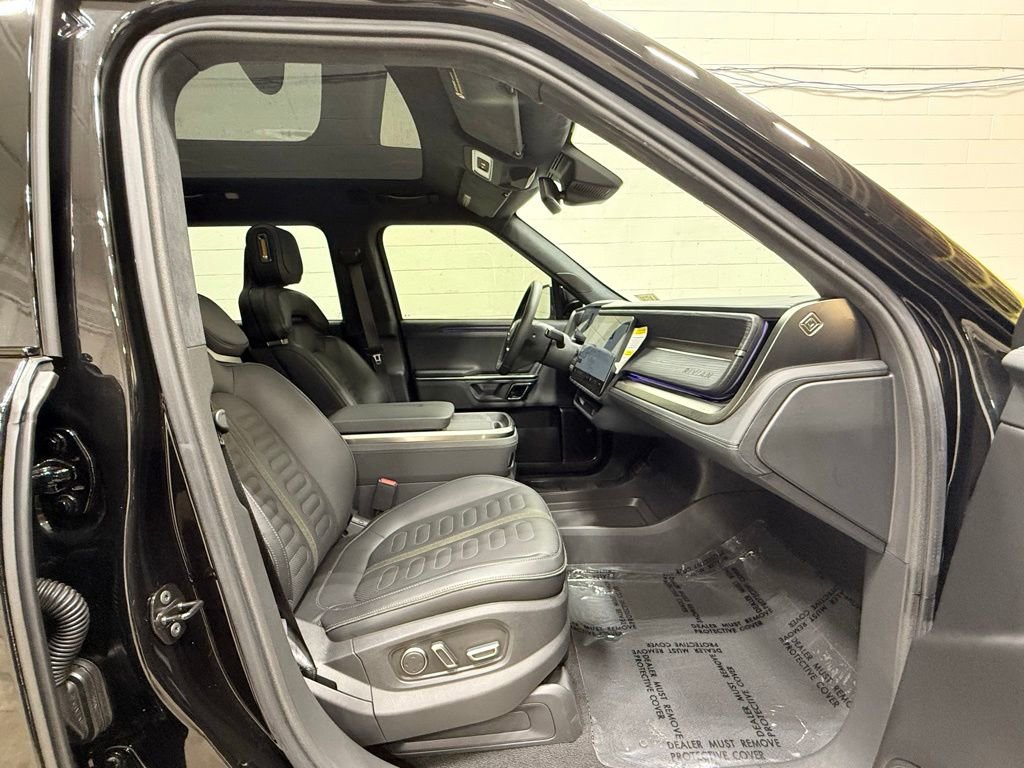Used 2024 Rivian R1S Adventure AWD/4WD image 37