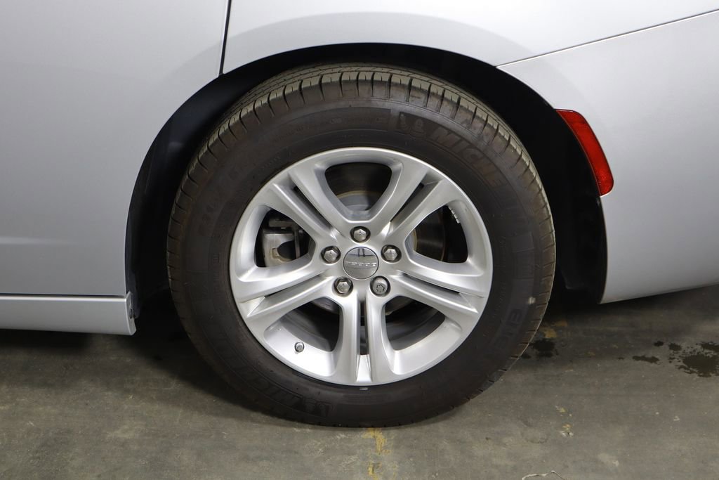 Used 2023 Dodge Charger SXT RWD image 40
