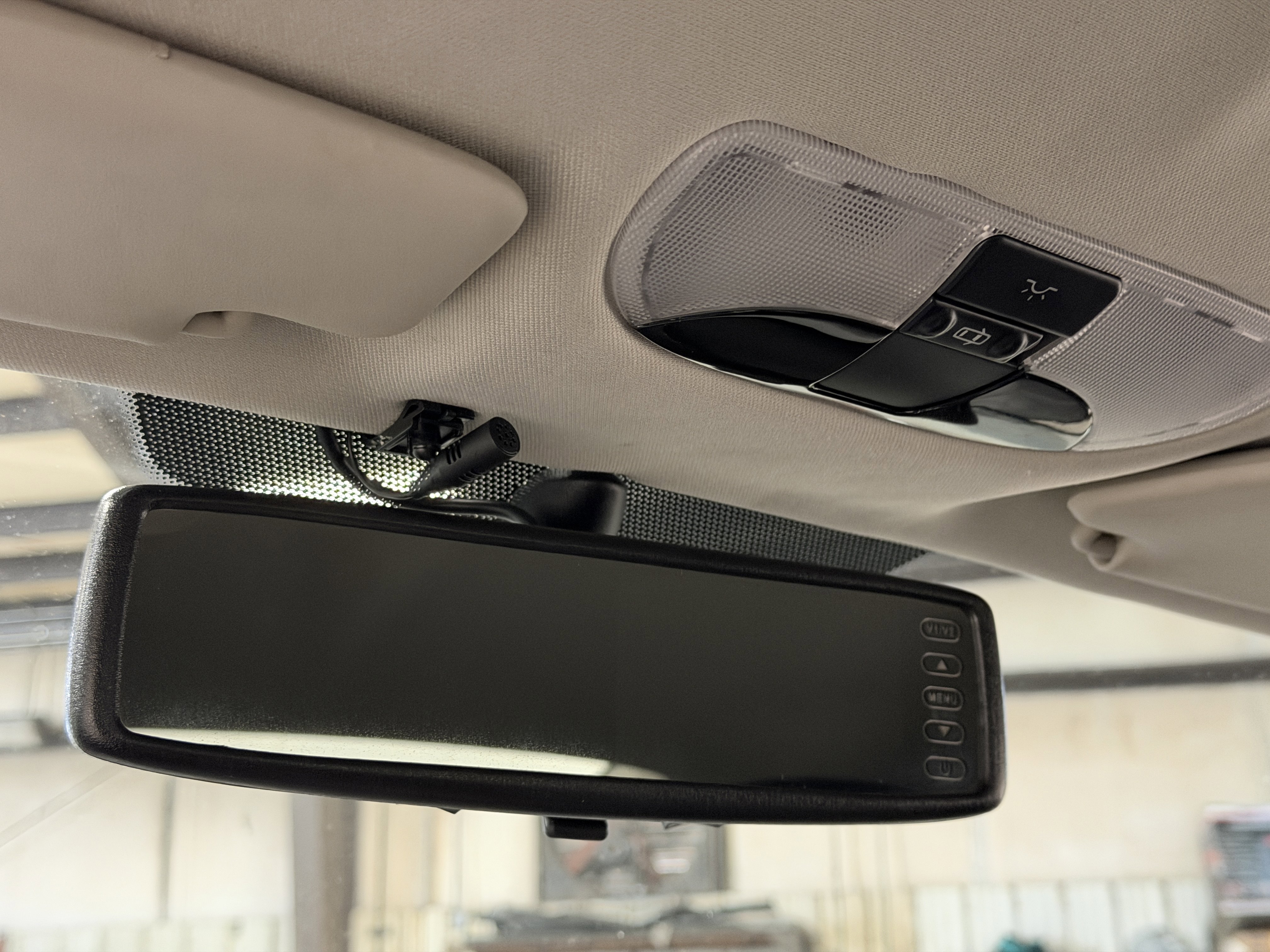 Used 2007 Chrysler Crossfire Coupe image 5