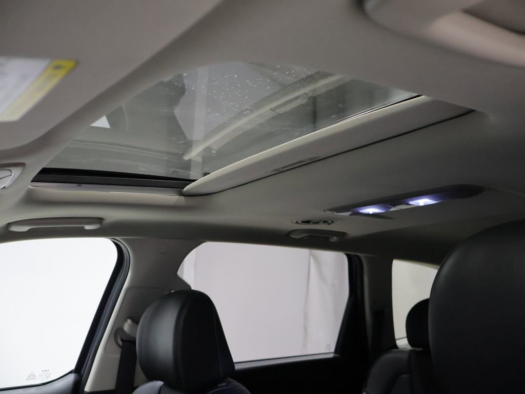 Used 2025 Kia Telluride S image 11