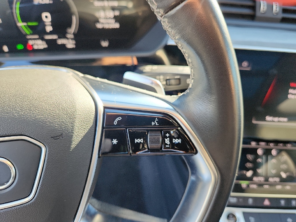 Certified 2024 Audi Q8 e-tron Premium AWD/4WD image 23