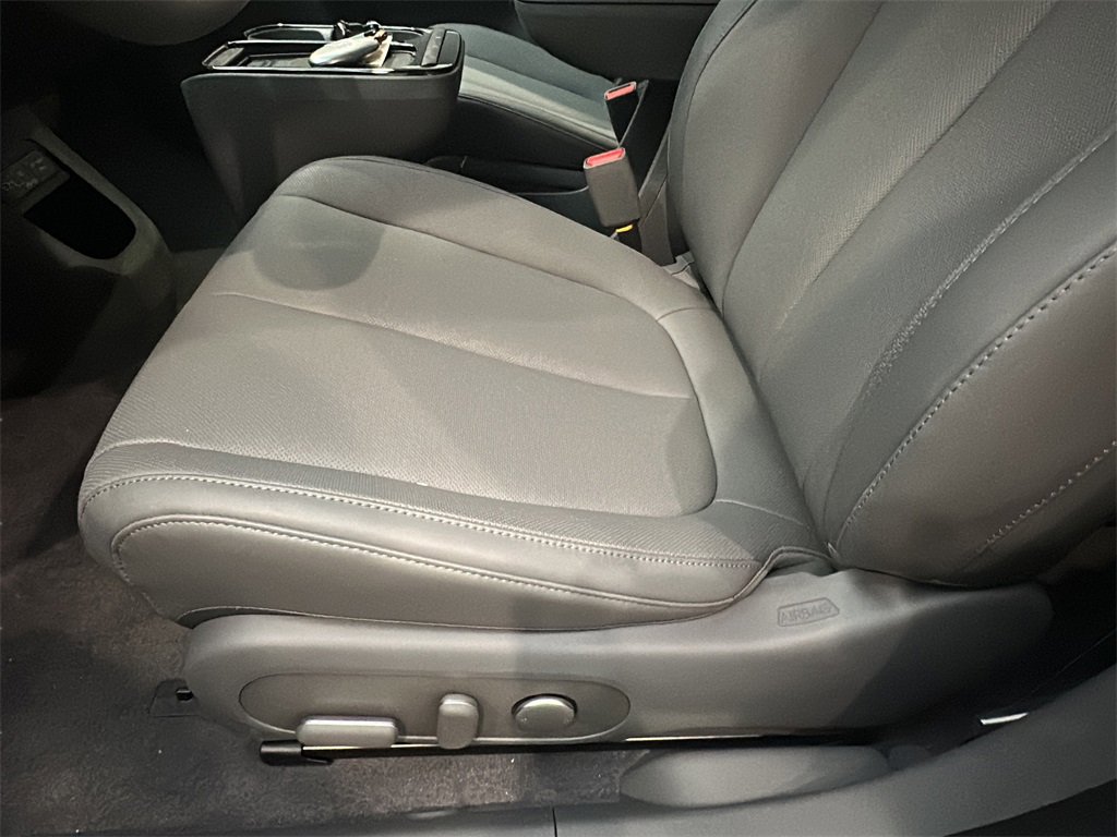 New 2026 Hyundai Ioniq 5 SEL image 10