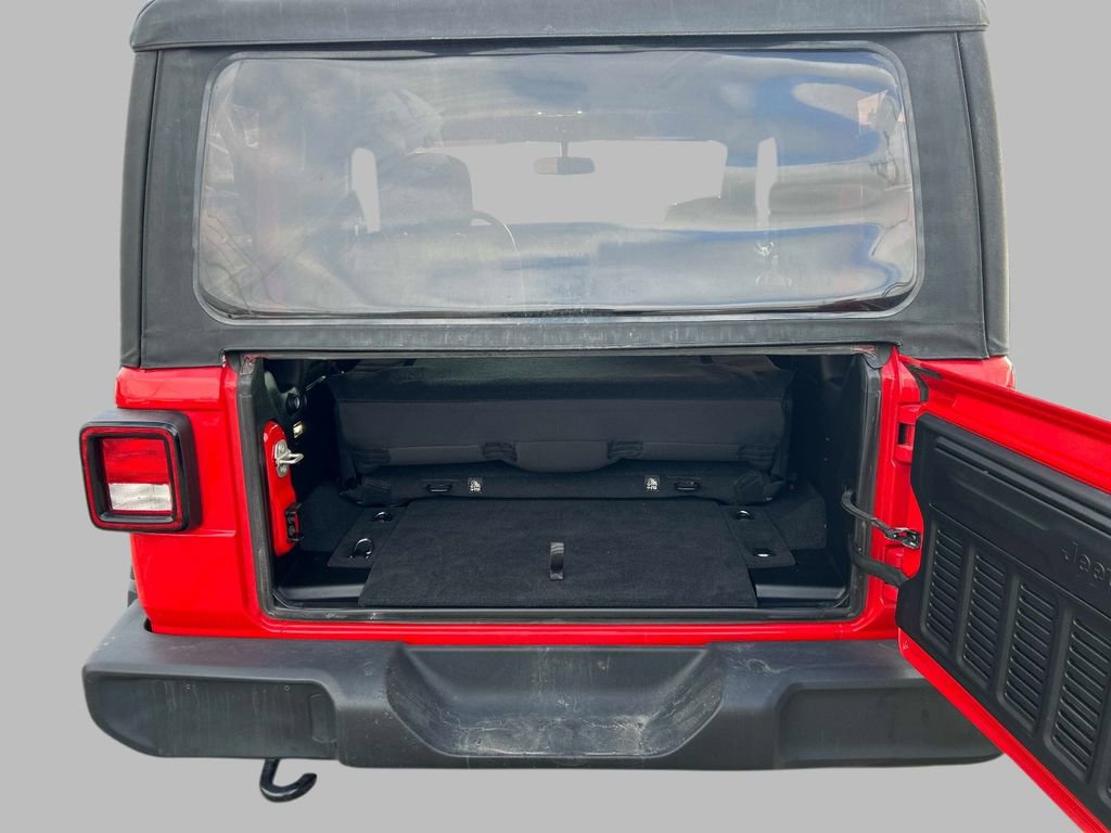 Used 2023 Jeep Wrangler Willys image 14
