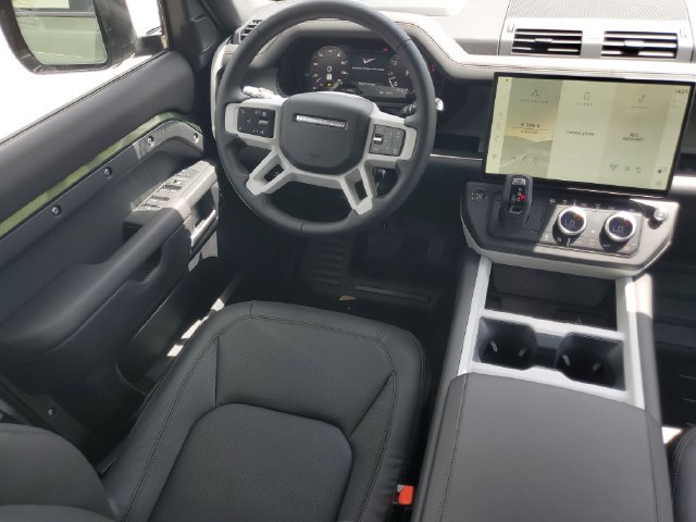 New 2026 Land Rover Defender 110 X-Dynamic SE AWD/4WD image 15